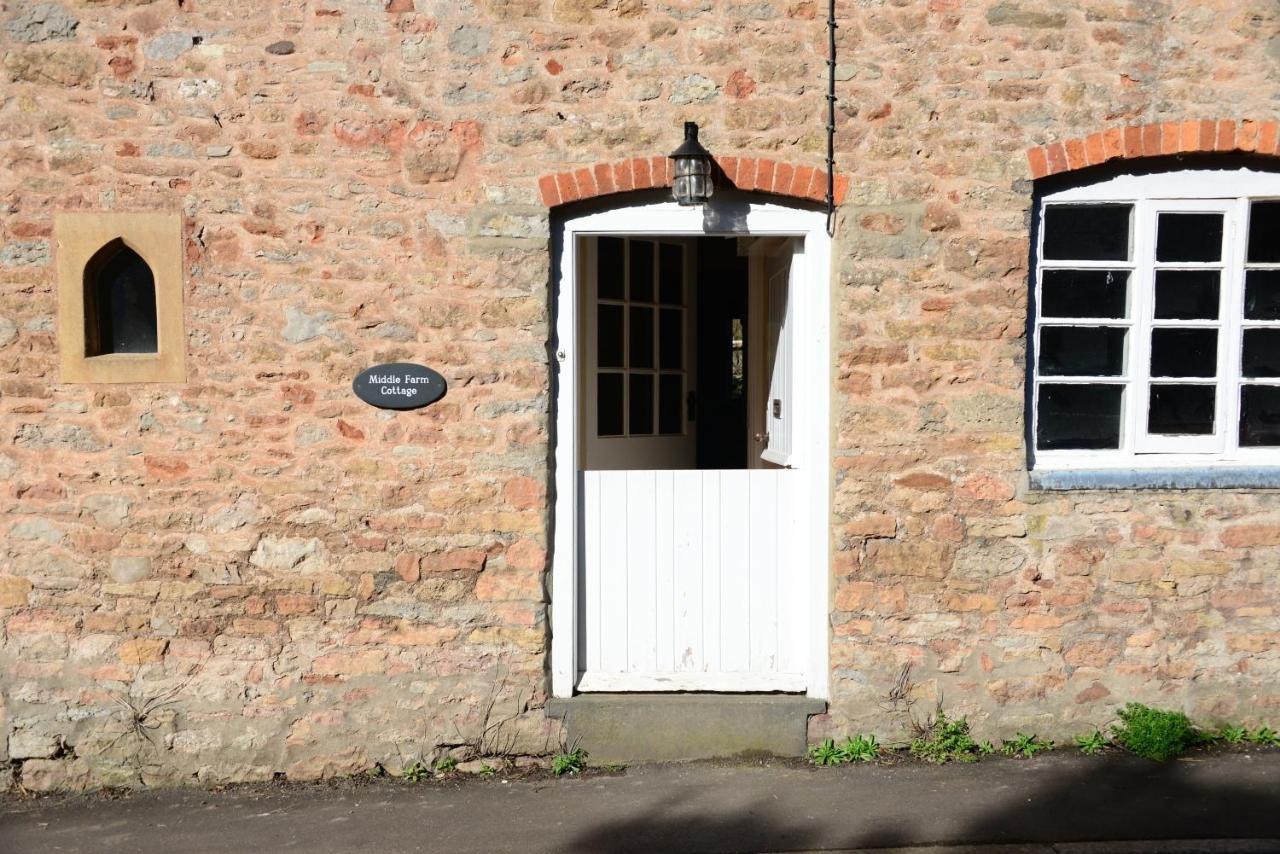 ويلْزْ Middle Farm Cottage المظهر الخارجي الصورة